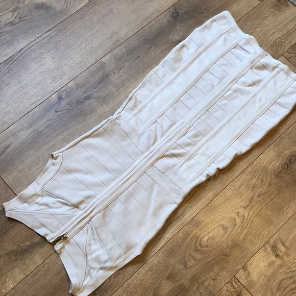 Bebe Bandage Dress - Picture 4 of 5